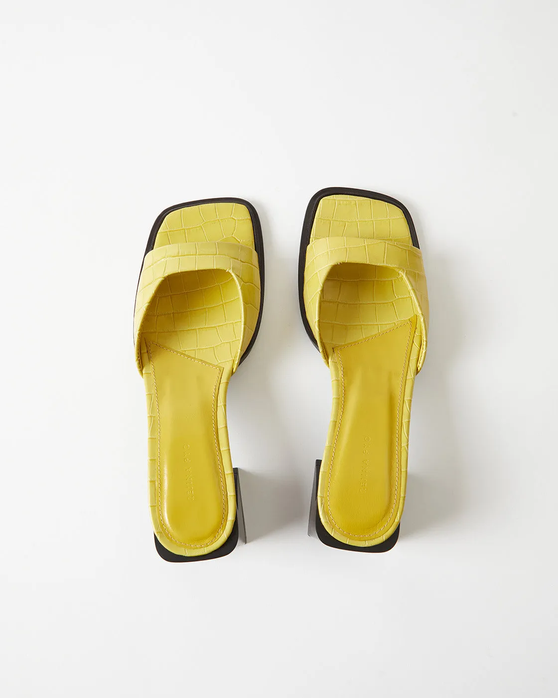 Annie Sandals Leather Emboss Croc Yellow