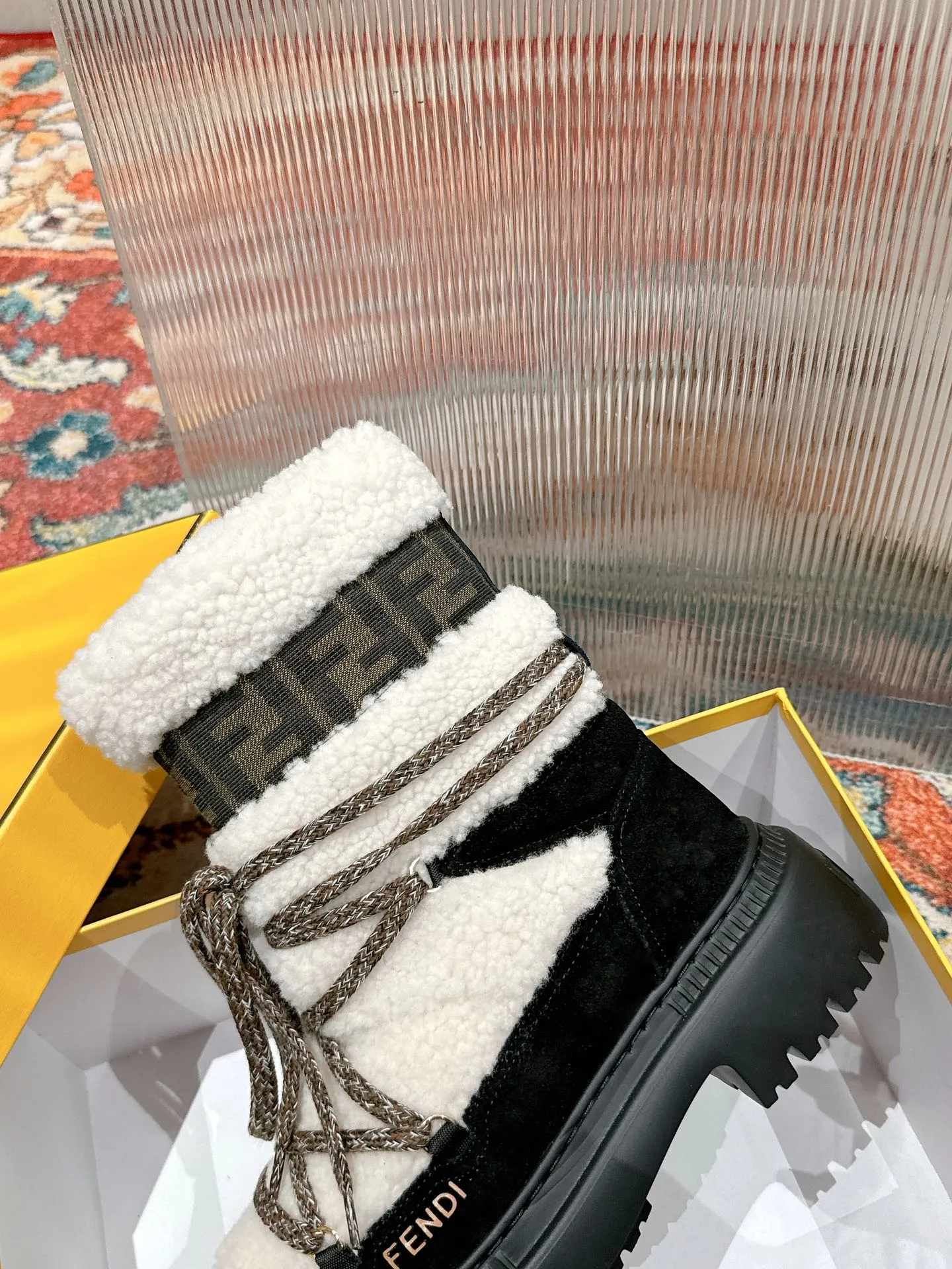 APRES CHIC WHITE SHEARLING AND BLACK SUEDE BOOTS