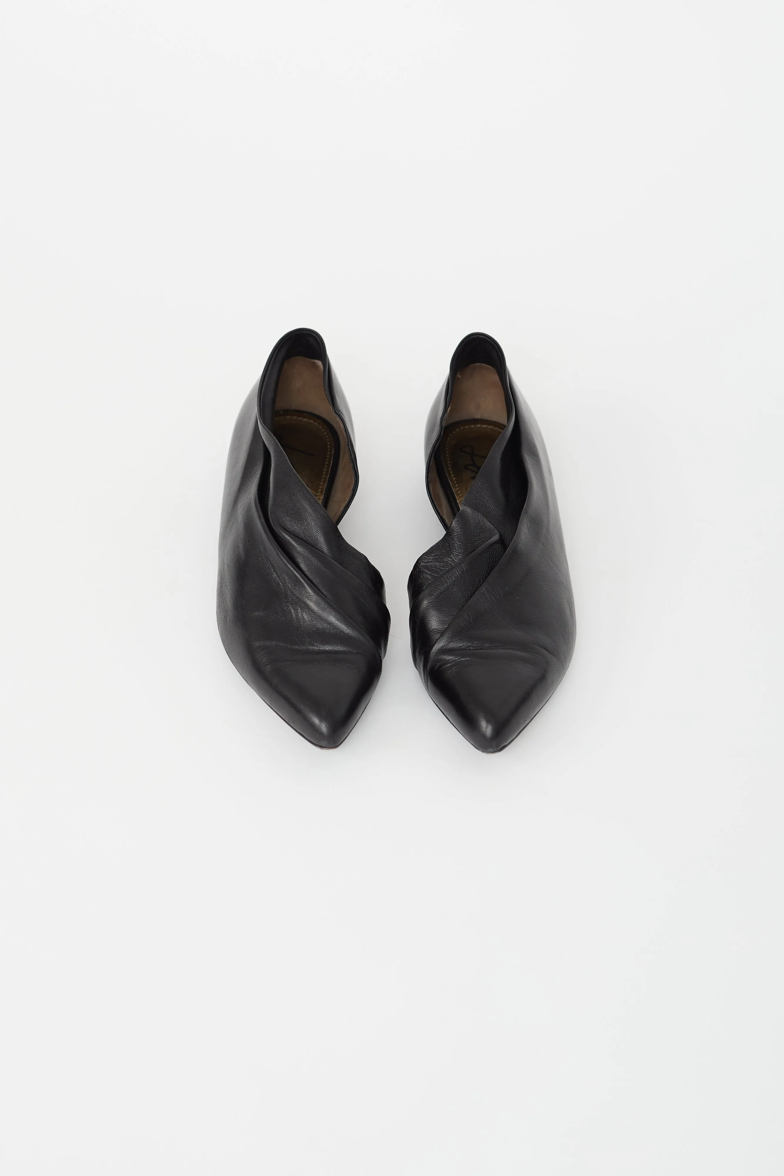 Black Leather Pleated Pointed Toe Flat