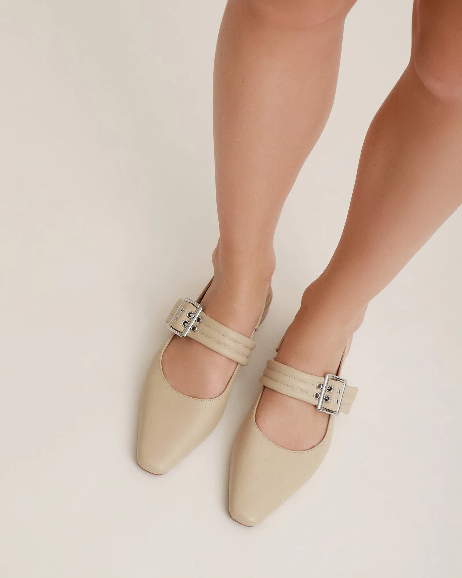 LONDON CASUAL FLATS SAND LEATHER