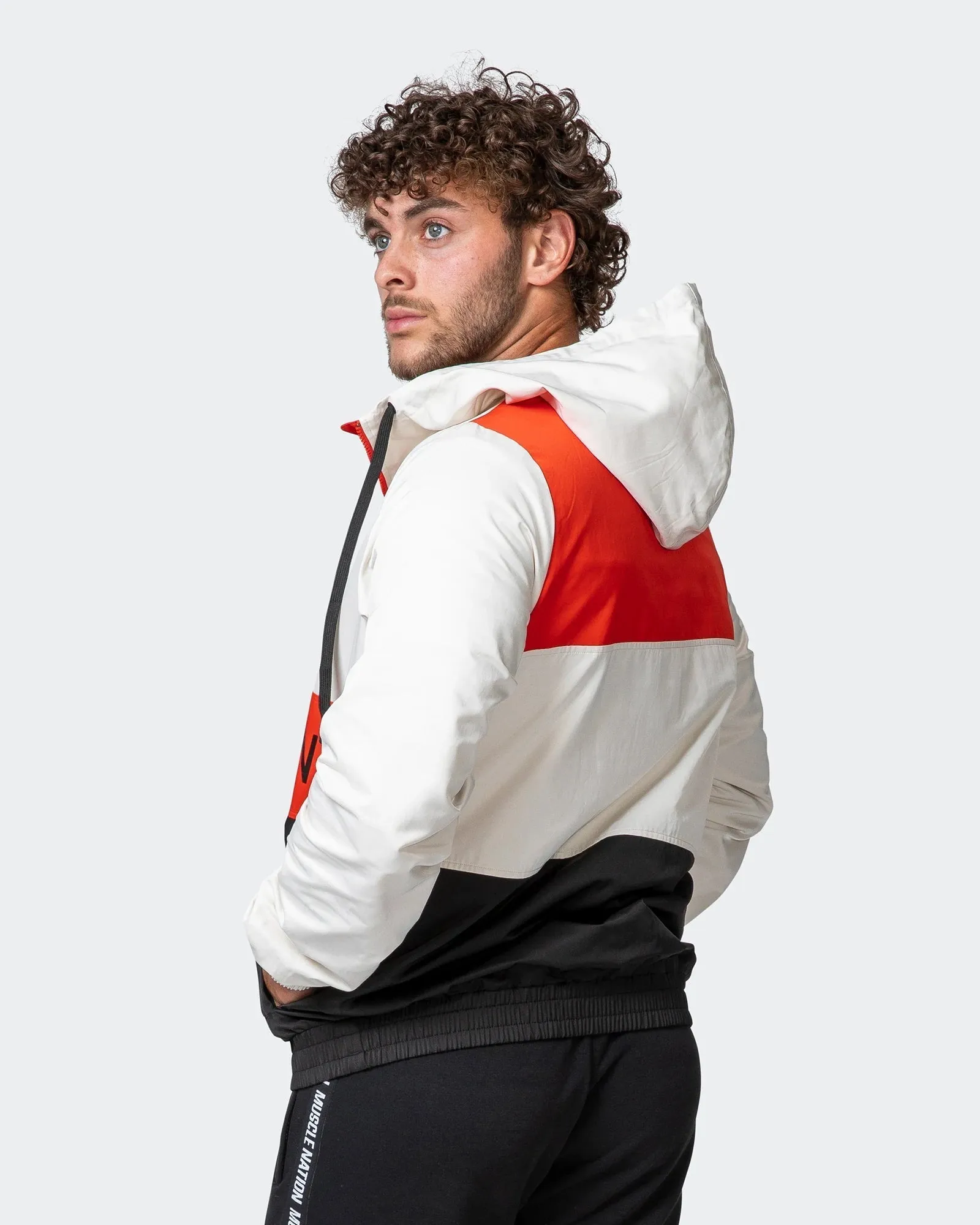 MENS WEIGHTLESS WINDBREAKER Multi