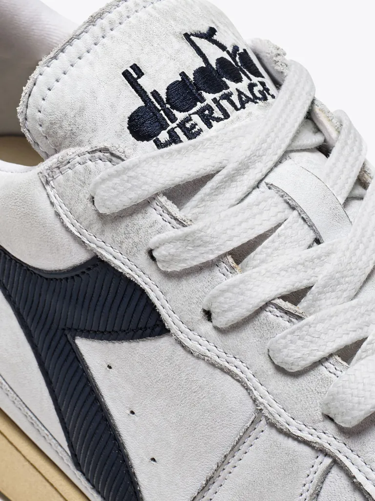 MI Basket Low Heritage Shoe in Dirty White/Blue