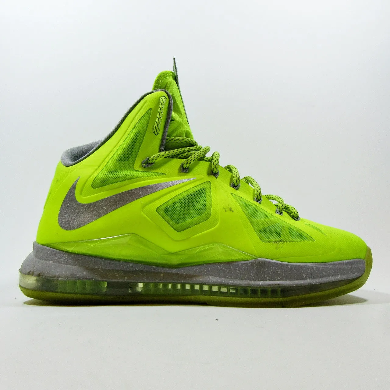 NIKE - Lebron X