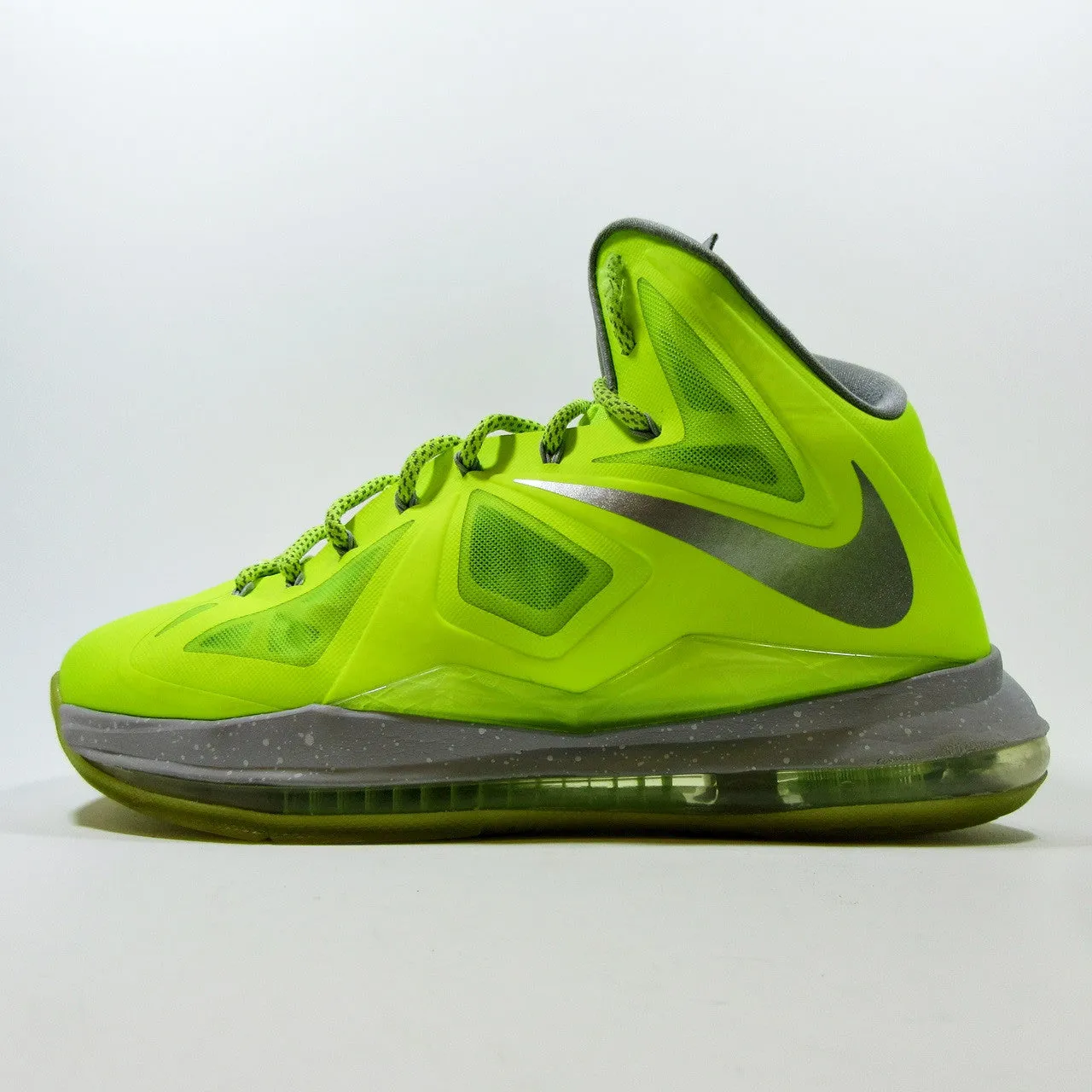 NIKE - Lebron X